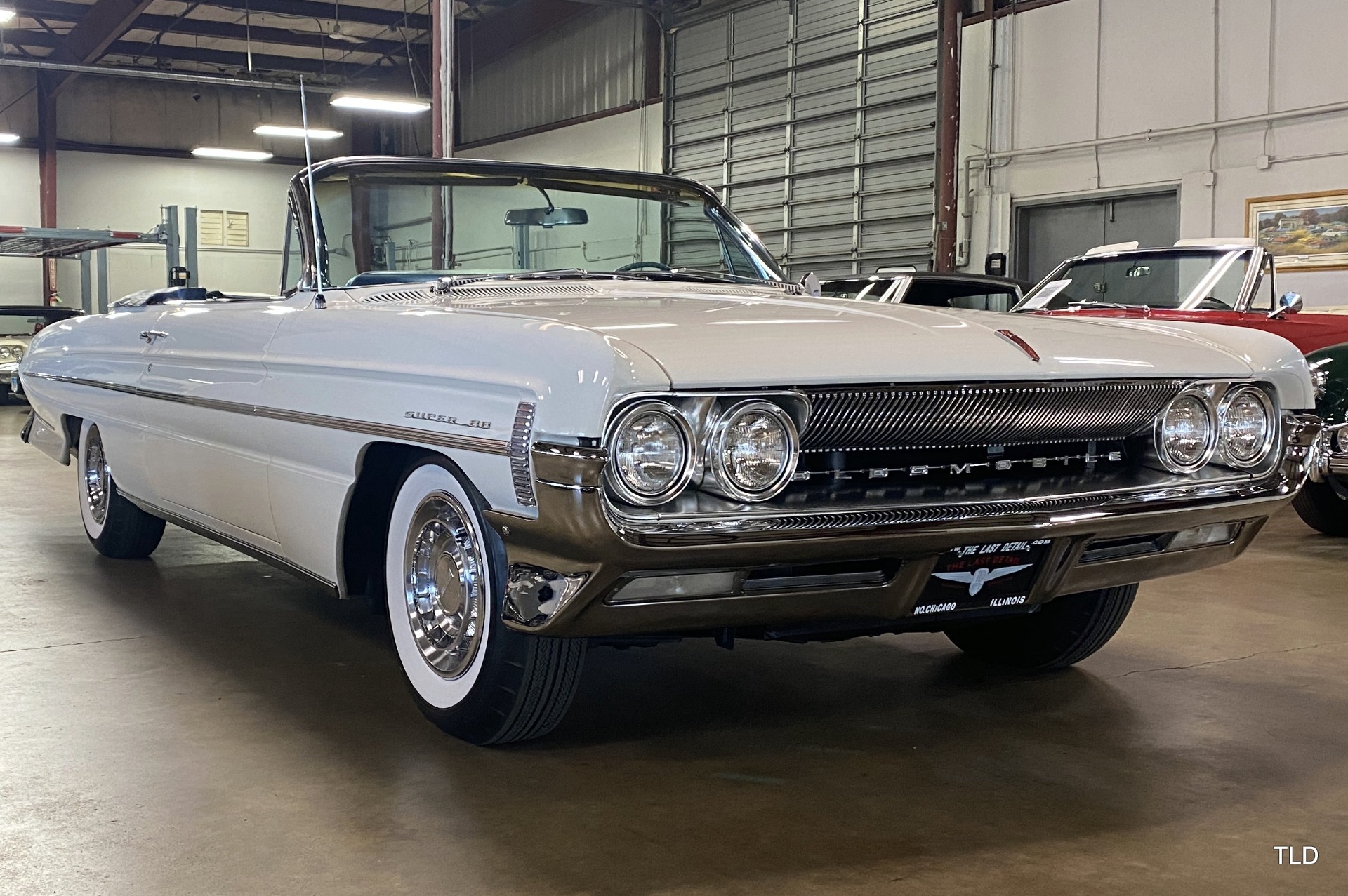 1961 Oldsmobile Super 88 Convertible 