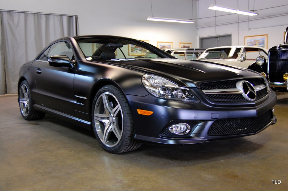 :: 2011 Mercedes-Benz SL550 Night Edition